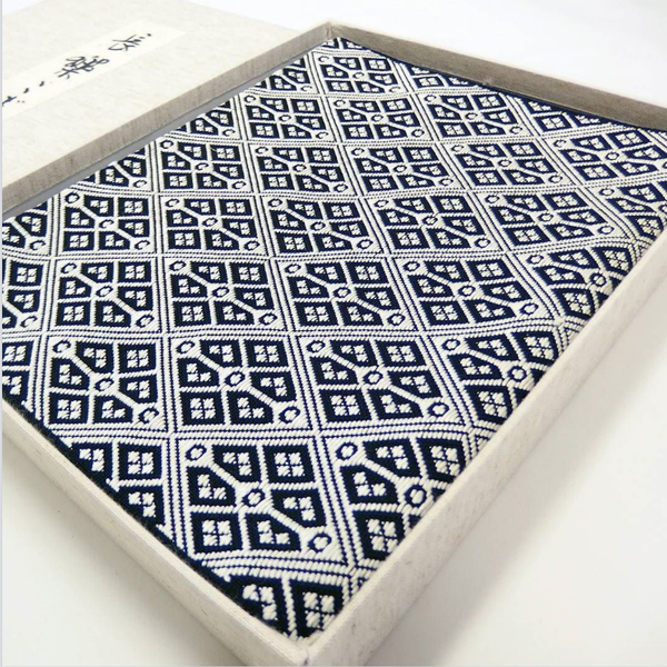 黒い帯といえば長楽こぎん。