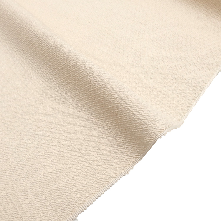 勝山さと子 「千成堂別注の紬着尺」柄のアップ