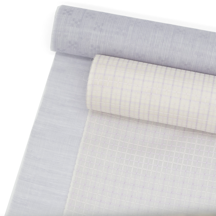 薄紫の長襦袢の透け感