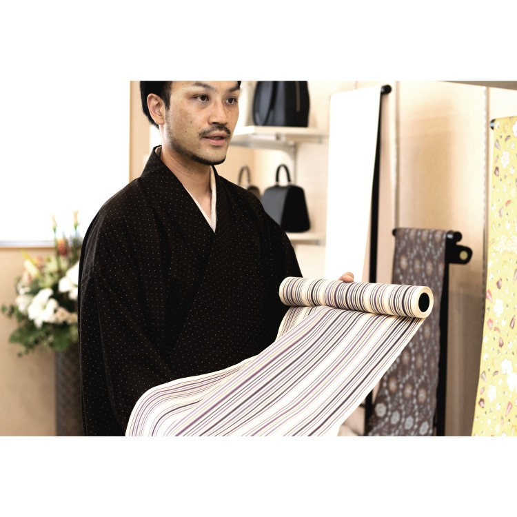 小倉織作家 遠藤聡子さんに別注した名古屋帯・作品担当 井上英樹