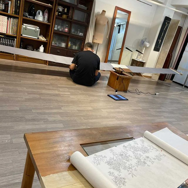 フォリア仁平幸春花舞更紗制作中_1