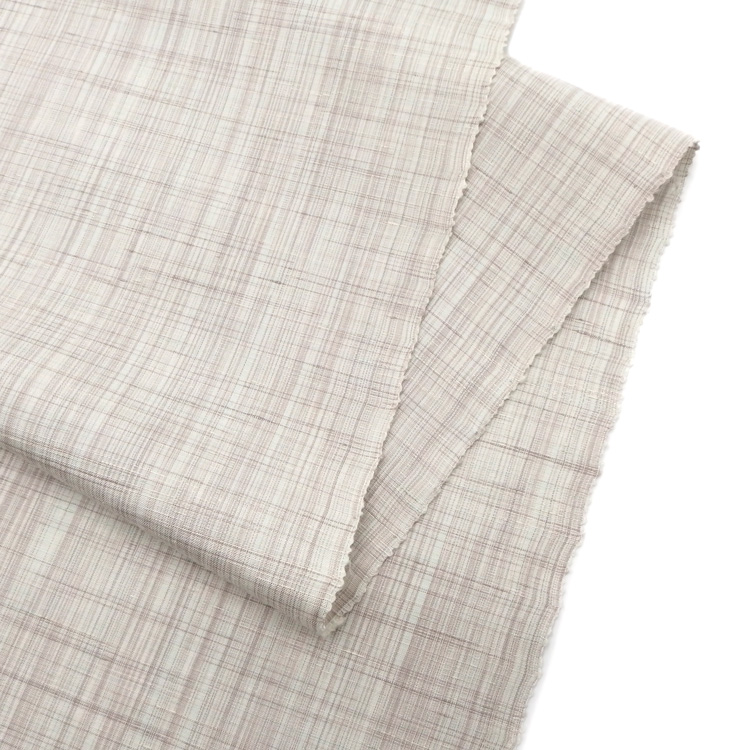 柳川千秋 「雨を聴いた」 千成堂別注 草木染の経緯絣紬 着尺 月白色（ニュアンスのある薄い水色とグレージュの絣）