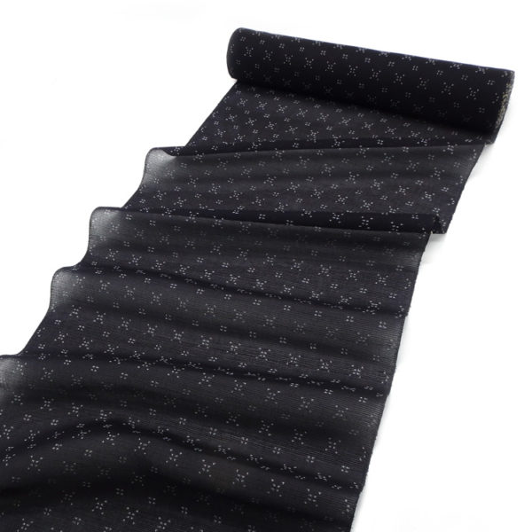 本田利夫 「夏塩沢 経緯絣 着尺（広幅）」　青みの黒